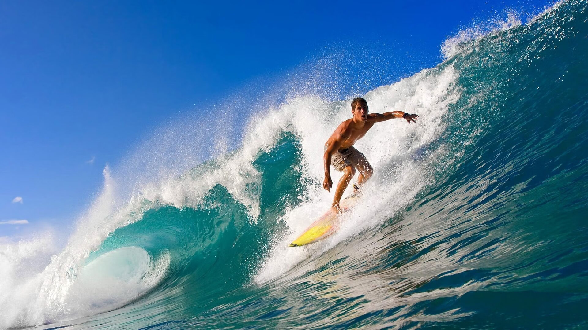 伯恩茅斯主场迎战埃弗顿,士气高昂再掀热潮,伯恩茅斯是哪个城市